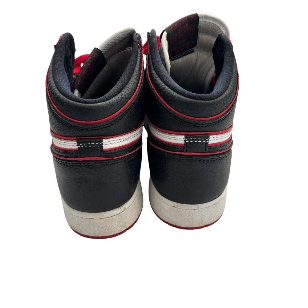 Nike Air Jordan 1 Retro High OG‎ Bloodline 575441-062 Size 6Y
